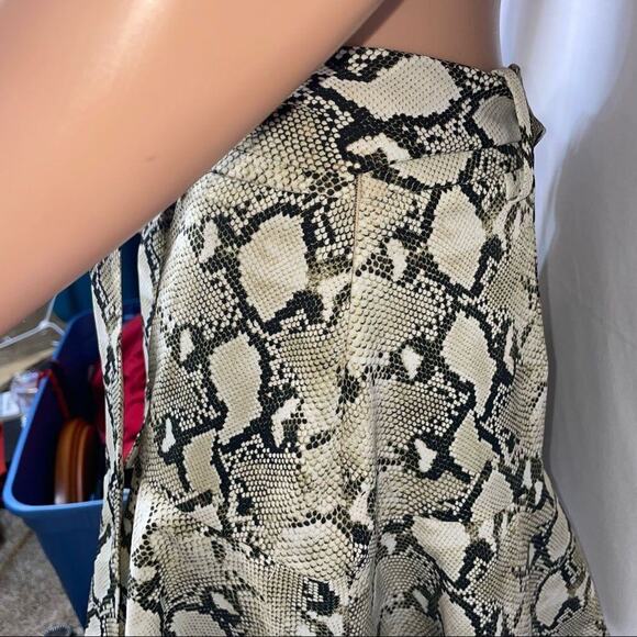 Zara Basic skirt snake/python print fit flare tie waisted skirt mini size M - Picture 4 of 16